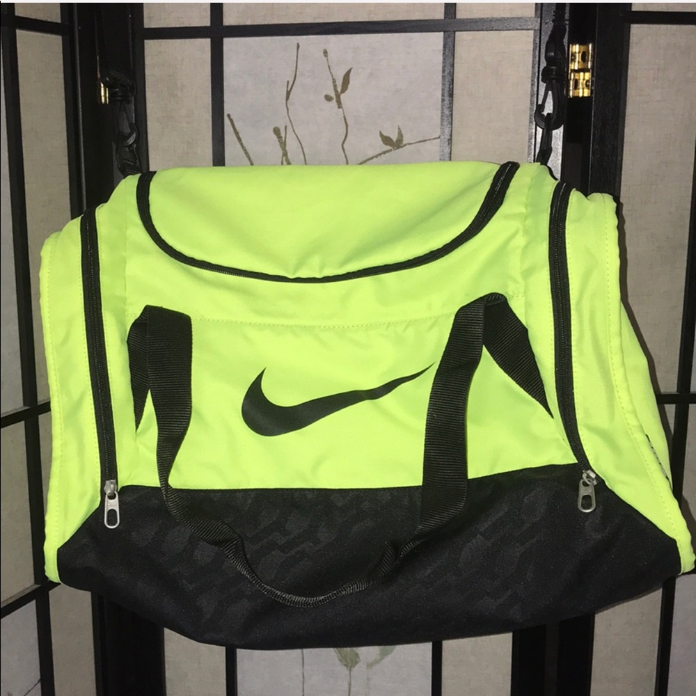 Large Nike gym bag
